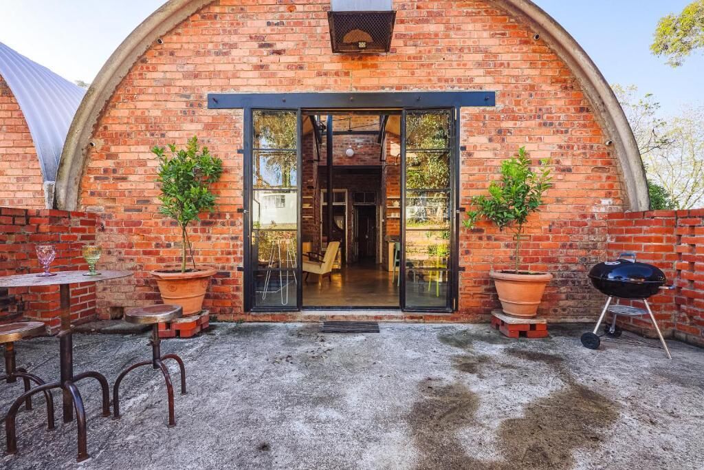 Appartement Confort, 2 chambres, patio, vue jardin | Restauration extérieure