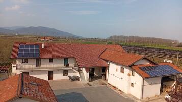 Esterni