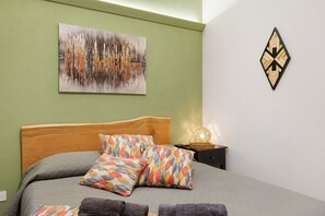 1 bedroom, WiFi, bed sheets - Farmhouse 'Al Campo Del Nocciolo Agriturismo' with Mountain View, Wi-Fi and Air Conditioning (Busca)