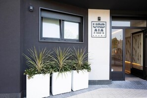 Exterior detail - Urbaia Rooms (San Sebastian)