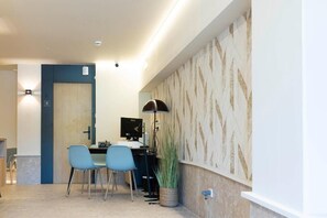 Business center - Urbaia Rooms (San Sebastian)