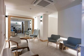 Interior - Urbaia Rooms (San Sebastian)