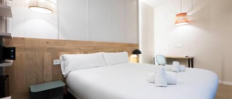 Minibar, caja de seguridad en la habitación y insonorización