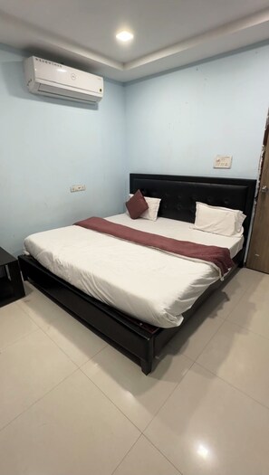 Room - The Human Stay (Indore)