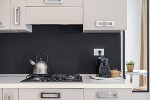 Appartement | Cuisine privée | Machine à expresso, bouilloire électrique
