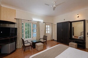 Room - DLS Tehri Club Resort (Tehri)