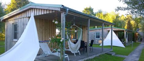 House | Outdoor dining