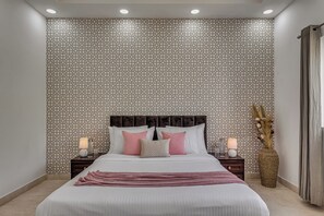 Deluxe Villa - Alaya Stays Ratikara Ullaas 2BHK Pool (Ballabgarh)