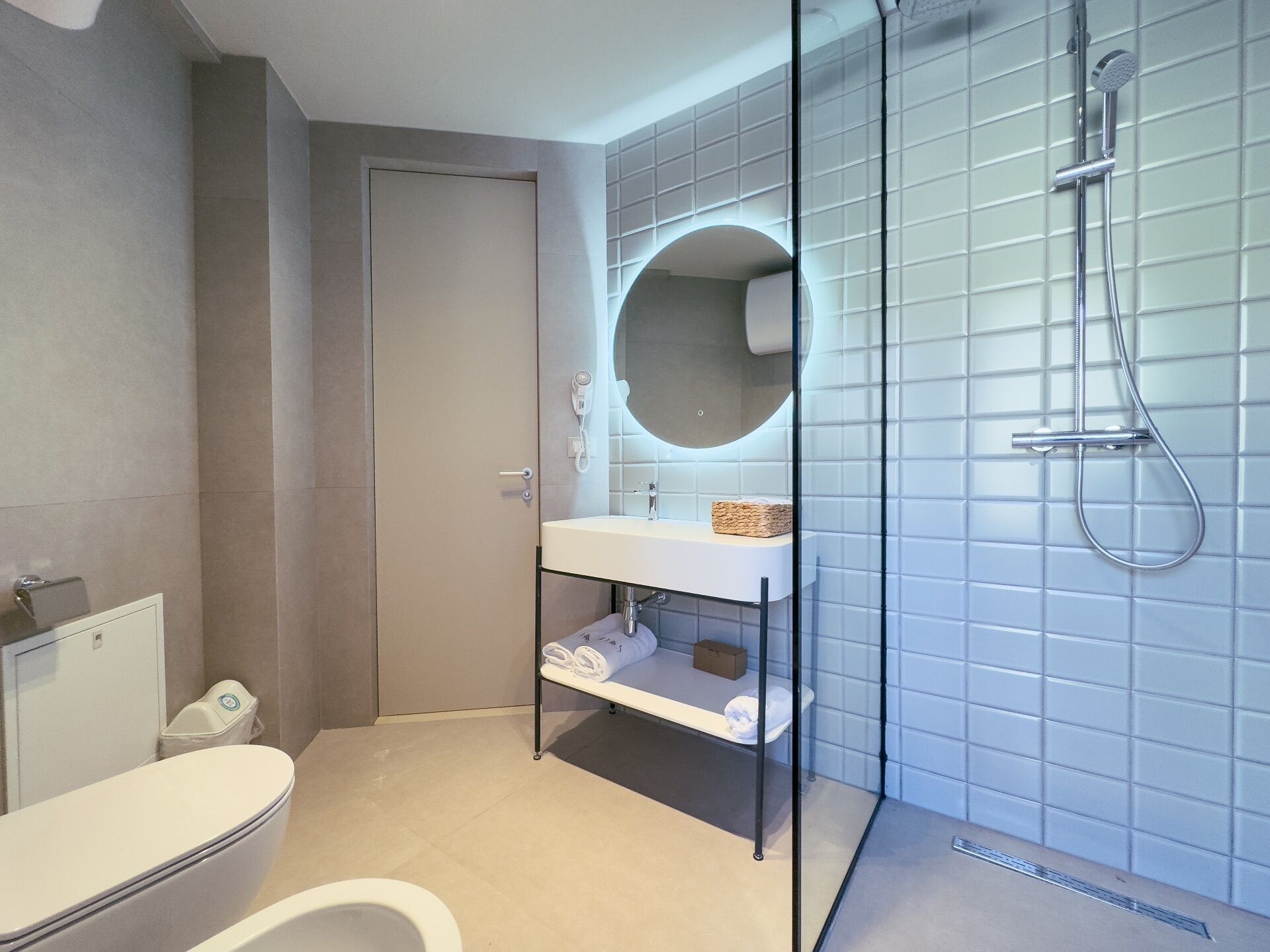 Double Room | Bilik Mandi