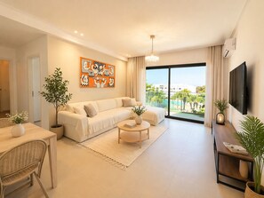 TV - Appartement S+2 vue mer & golf - Premium hotel residence in Monastir (Monastir)