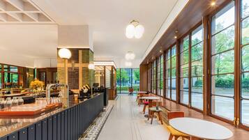 Coffee shop