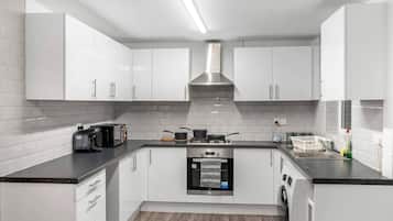 House, 1 Bedroom, Patio | Interior