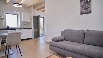 Leilighet, 1 soverom, balkong | Oppholdsområde