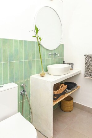 Bathroom - Vrbo Property (Madrid)