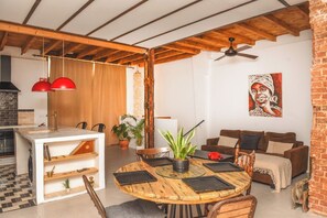 Interior - Apartments for 4 in Madrid center, Malasaña, Chamberi, Plaza de España, Chueca. (Madrid)