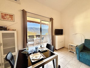 Interior - Studio with AC, sea view - 2 guests (Casaglione-Tiuccia)