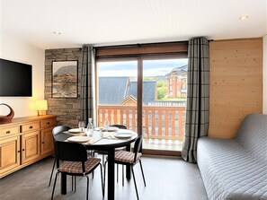 Interior - Studio for 4 guests, center station south (La Toussuire)