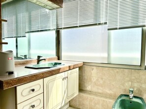 Interior - Apartment near beach - 6 guests (Le Lavandou)
