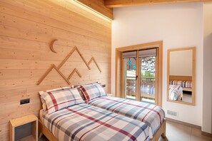 2 室のベッドルーム、WiFi、ベッドシーツ