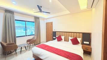 Royal Double Room, City View