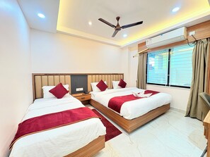 Superior Triple Room, City View - Inn Ganesha Siliguri Sai Marg Rd Hotel (Siliguri)