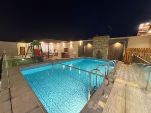 Outdoor pool - Casae Deversorii Al-Sumou (Dhahban)