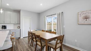 House, Multiple Beds, Patio, Garden View (The Creation Station) | View from room