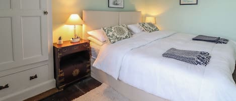 3 bedrooms, free WiFi, individually decorated, individually furnished