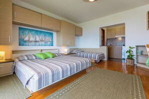 Room - Vrbo Property (Crikvenica)