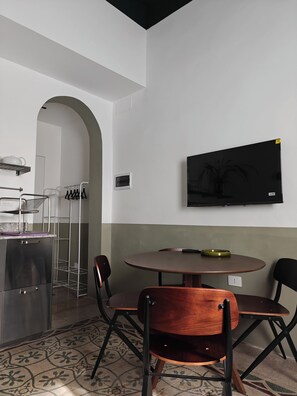 Apartemen Eksklusif | Tempat makan