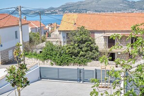 Property grounds - Adriatic Shell Apartment #2 (Okrug Gornji)