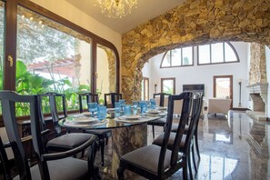 Dining - Vrbo Property (Blanes)