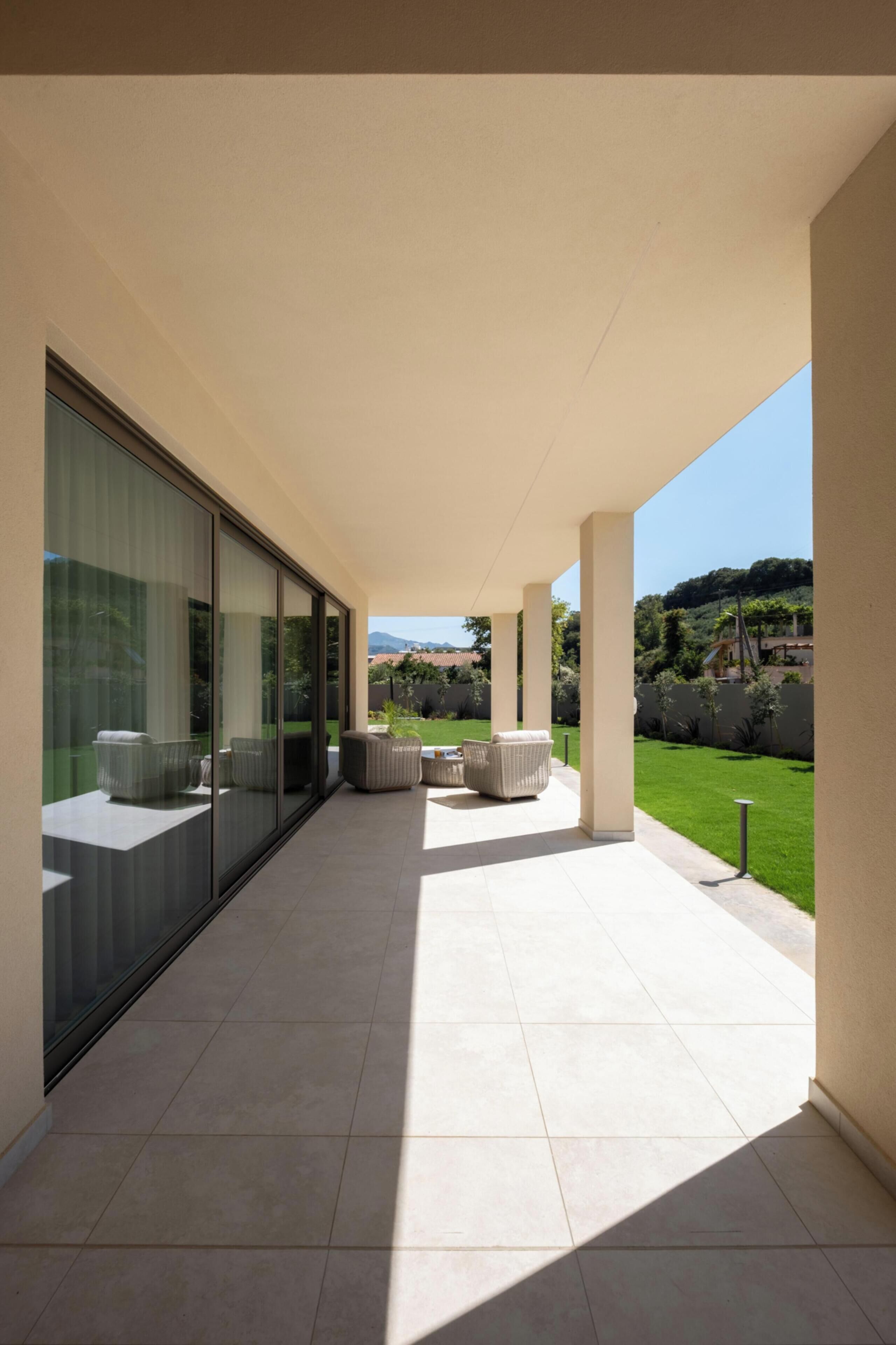 Vila superluxo, vista para a montanha | Terraço/pátio