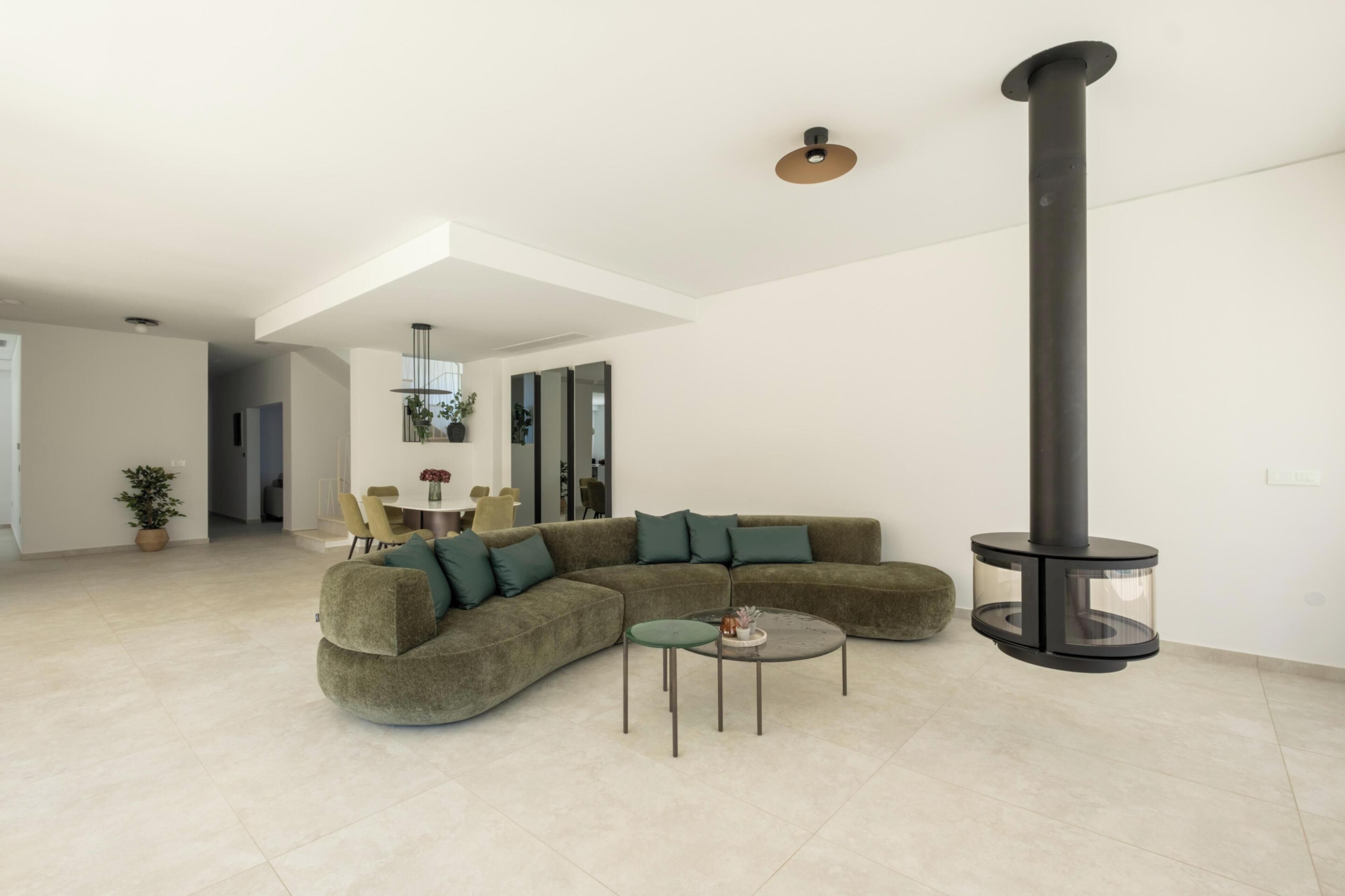 Luxury Villa, Mountain View | Interior