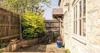 Beautiful Two BD Cottage in Oxfordshire