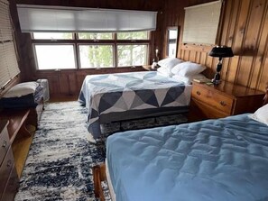 3 chambres, fer et planche à repasser, Wi-Fi gratuit