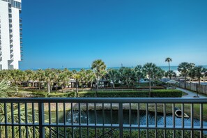 Property grounds - 102 Royale Palms | Oceanfront 2BR | Full Access Kingston Resort (Myrtle Beach)