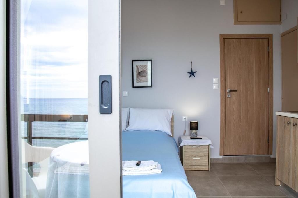 Panoramic Double Room, Sea View | Blackout drapes, iron/ironing board, free WiFi