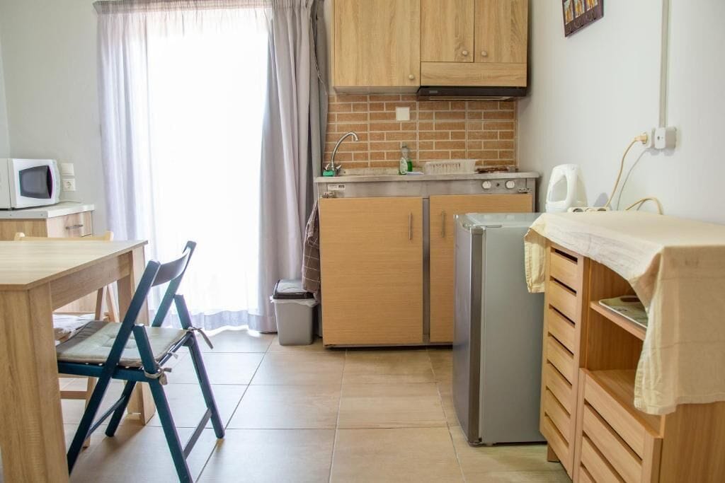Comfort Studio, Partial Sea View | Private kitchen