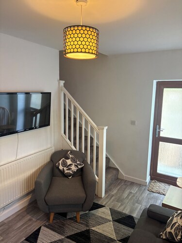 Cozy 1-bedroom annexe in beautiful Brombil, Margam