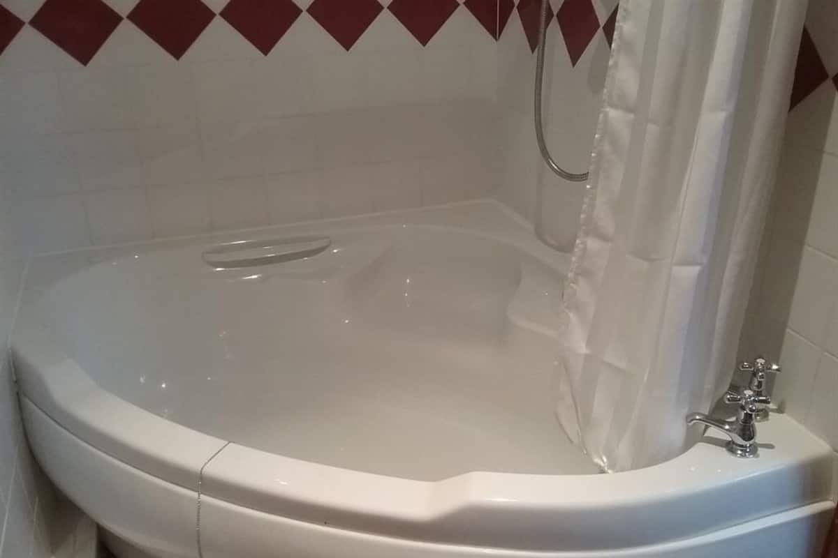 Family Quadruple Room | Bathroom