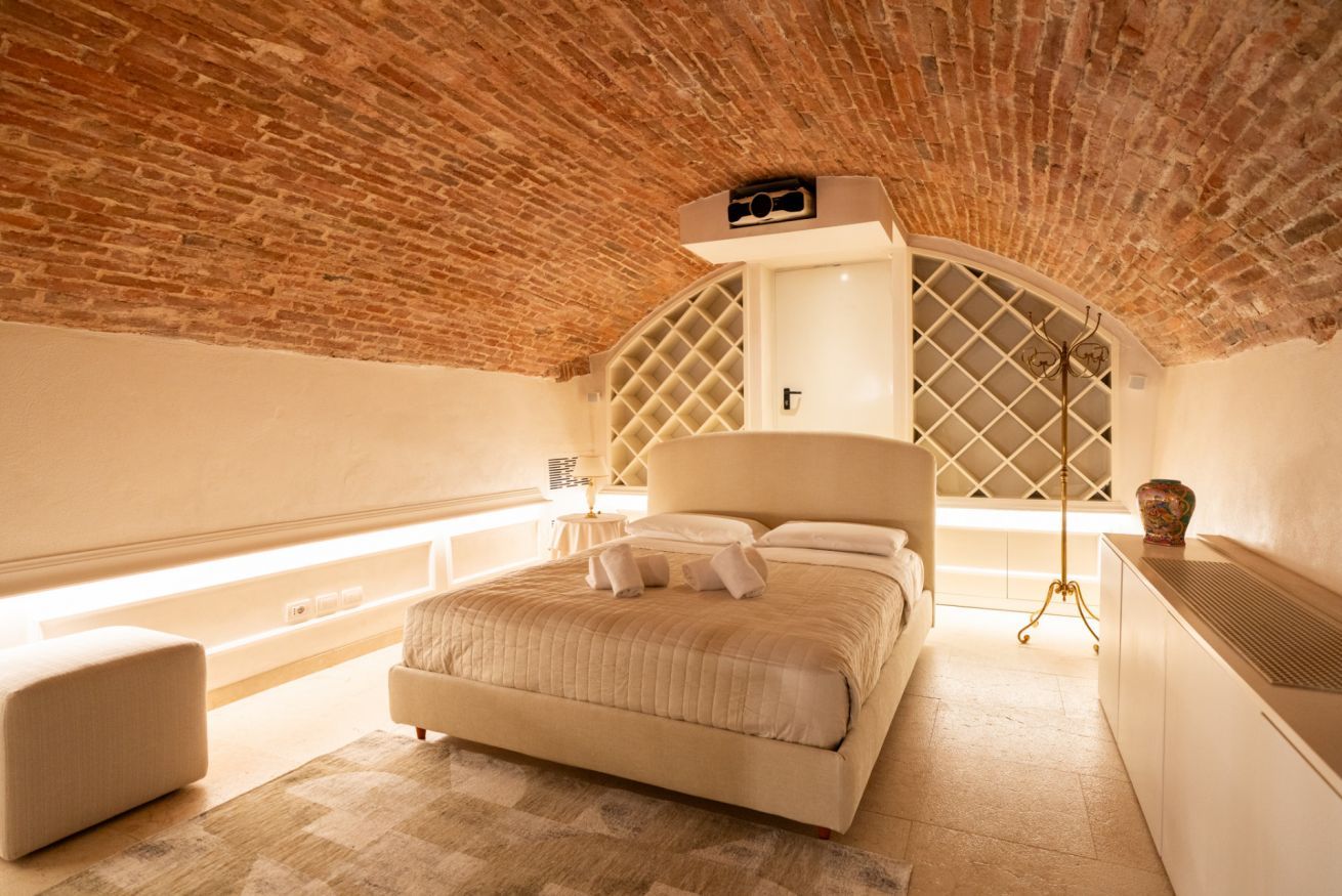 4 Schlafzimmer, Zimmersafe, Bügeleisen/Bügelbrett, Reisekinderbett