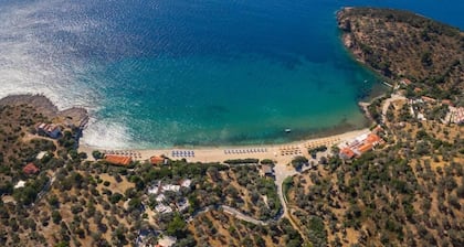 Limnionas Bay Hotel