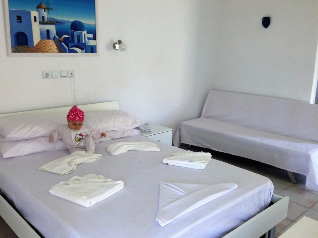 Standard Studio, Balcony, Sea View | In-room safe, free WiFi