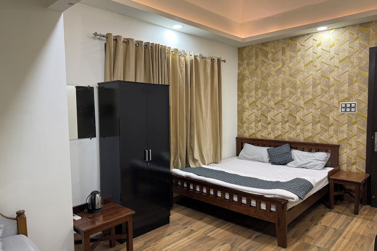 Family Triple Room | Free WiFi