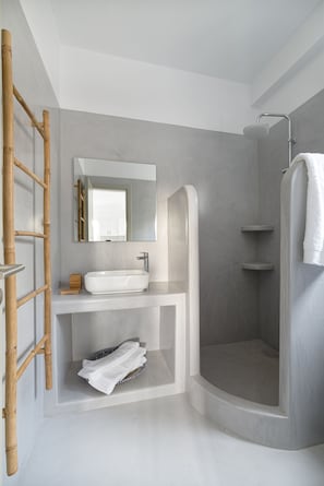 House, Smoking | 3 bedrooms