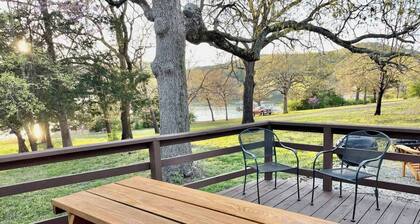 Cozy Cottage - Lakeview