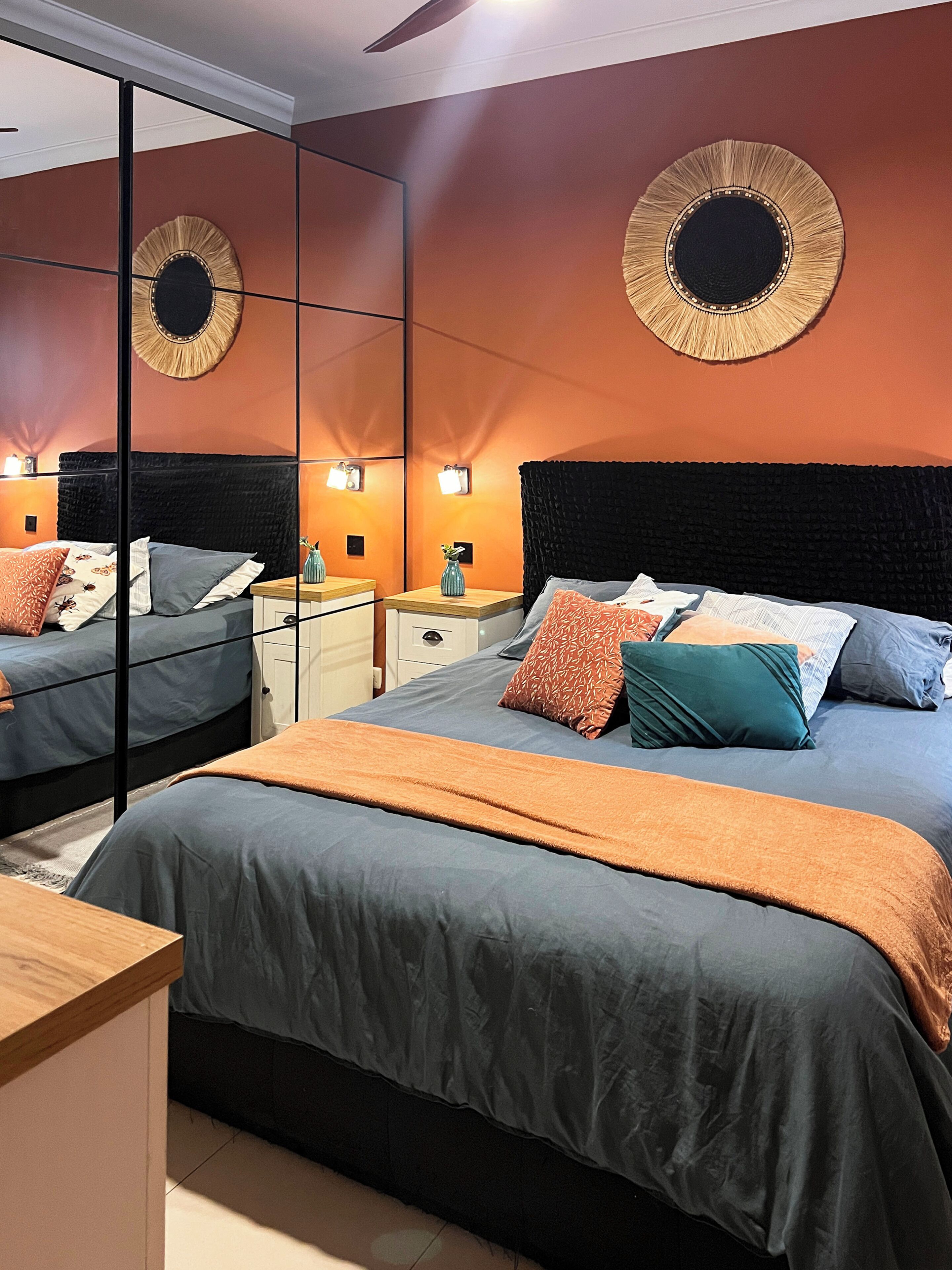 2 bedrooms, iron/ironing board, WiFi (free), bed sheets