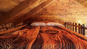 WiFi, bed sheets