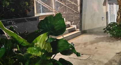 950 meters from UFV, next to the City Hall. New Apartment